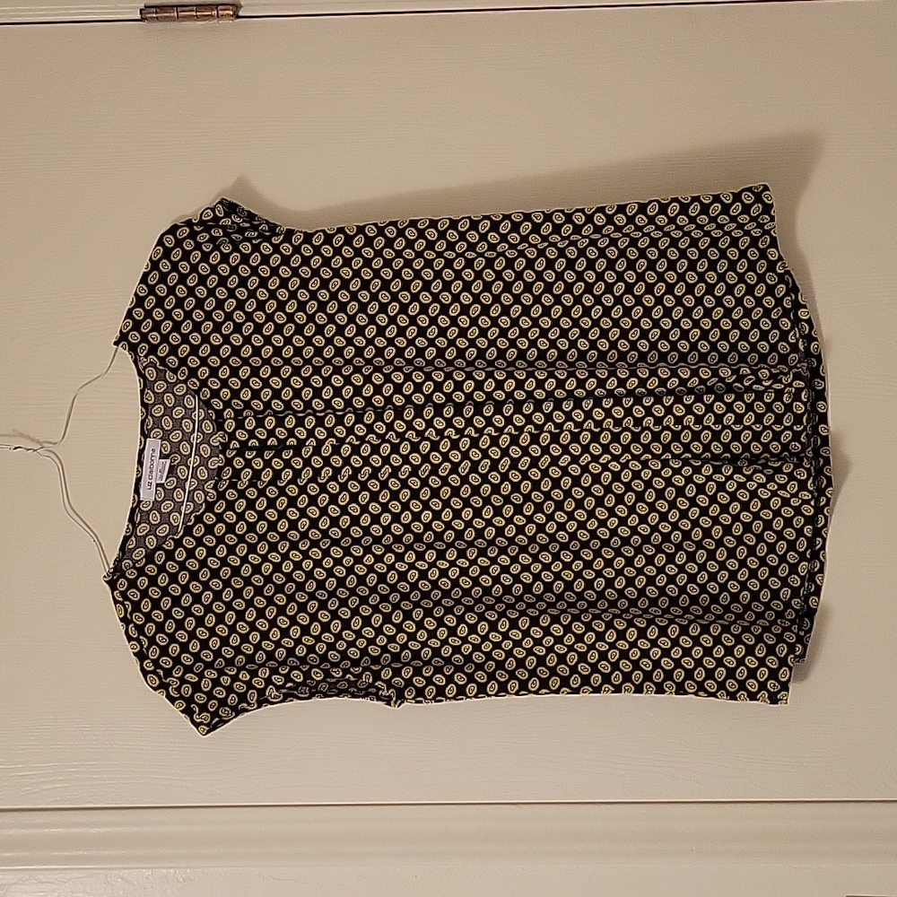 cap sleeve blouse. XL